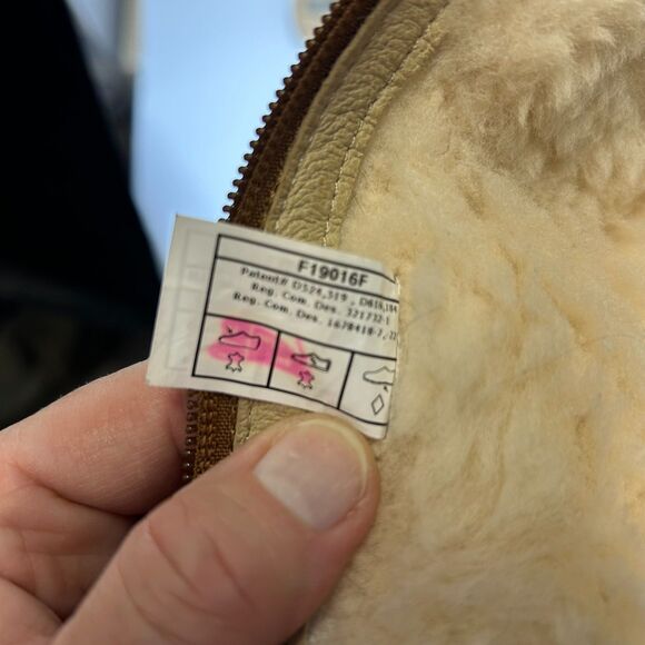 UGG Plumdale Tassle Charm Beige Suede Sheepskin Cuff Side Zip Boots Size 5 - Picture 11 of 15